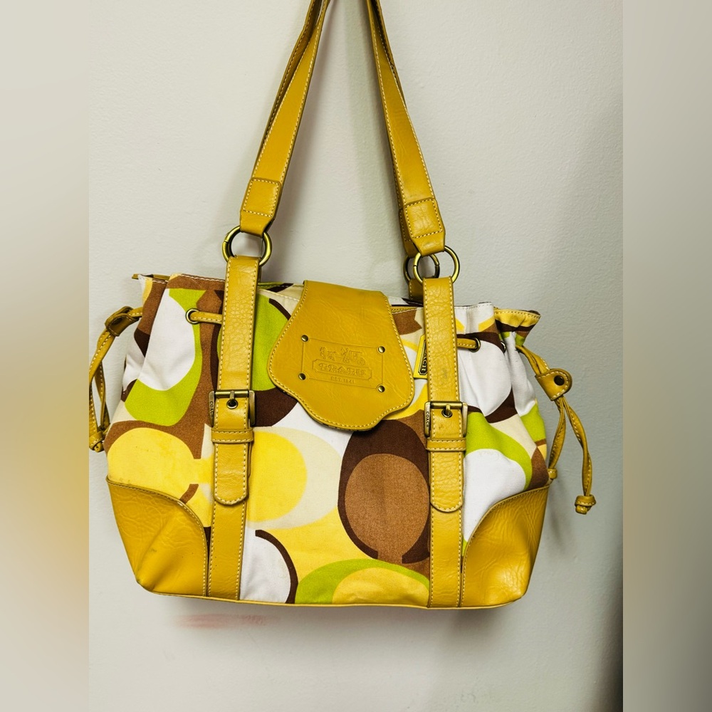 Vintage Coach shoulder bag Logo Print